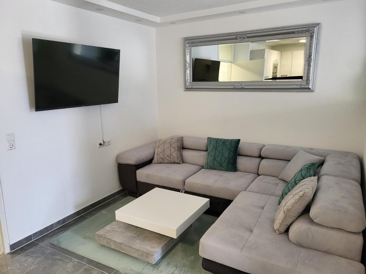 Schwarzwaldsuite Mit Panorama Waldblick Enzklösterle Kültér fotó
