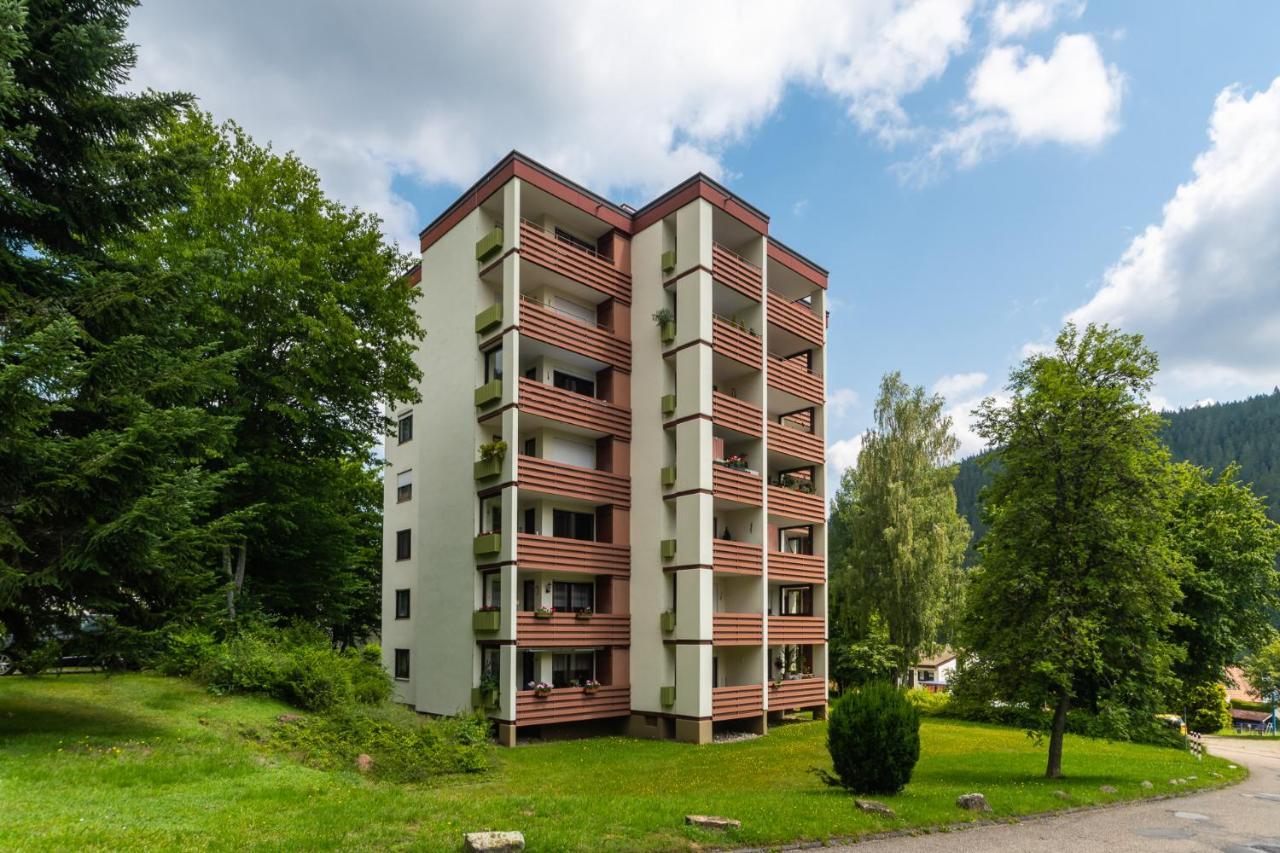 Schwarzwaldsuite Mit Panorama Waldblick Enzklösterle Kültér fotó